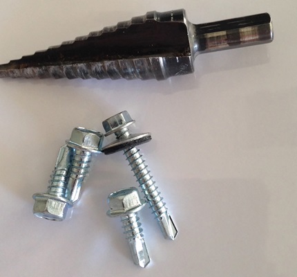 Ideas That Work: Mess-Free Mixing, Step-Bit Fixing and Hex-Head Cleaning