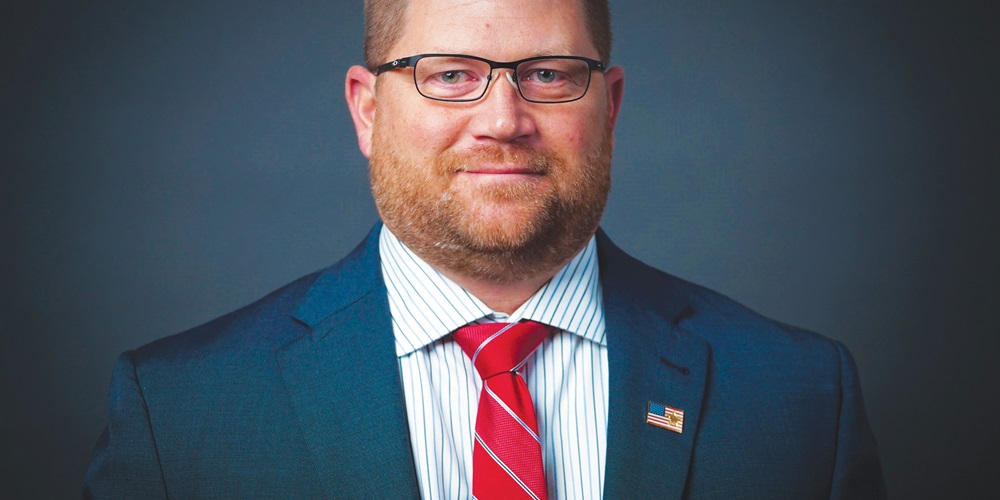 015_LC1221_BTS_Matthew Compher.jpg