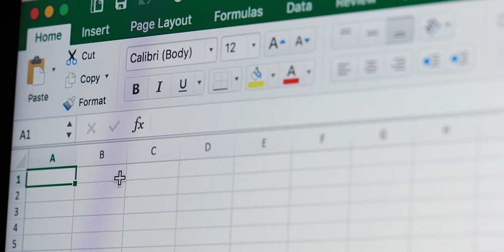 Excel-shutterstock_1067559386.jpg