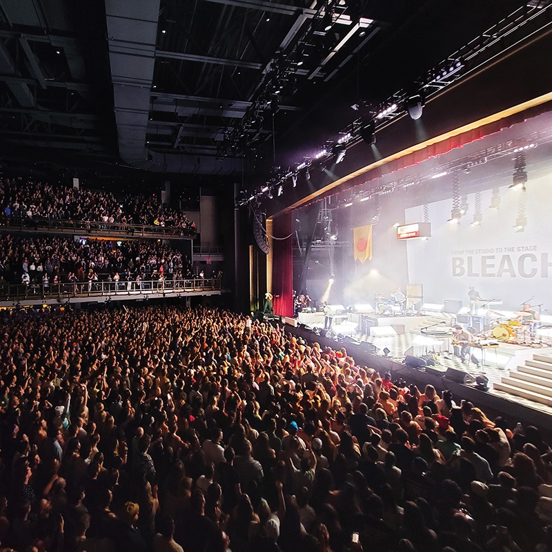 A recent performance at the new MGM Music Hall at Fenway, where high-tech lighting and controls were installed by Gaston Electrical