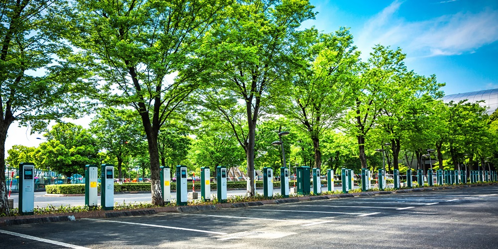 electric-vehicle-parking.jpg