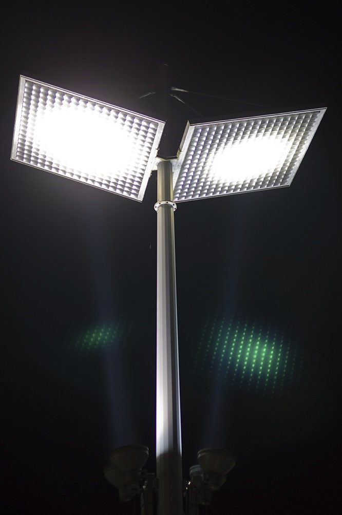 LED_streetlamp_think478208887.jpg