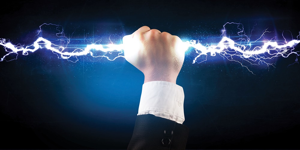 Arc Flash Safety 0319 Photo Credit: Shutterstock / ra2studio