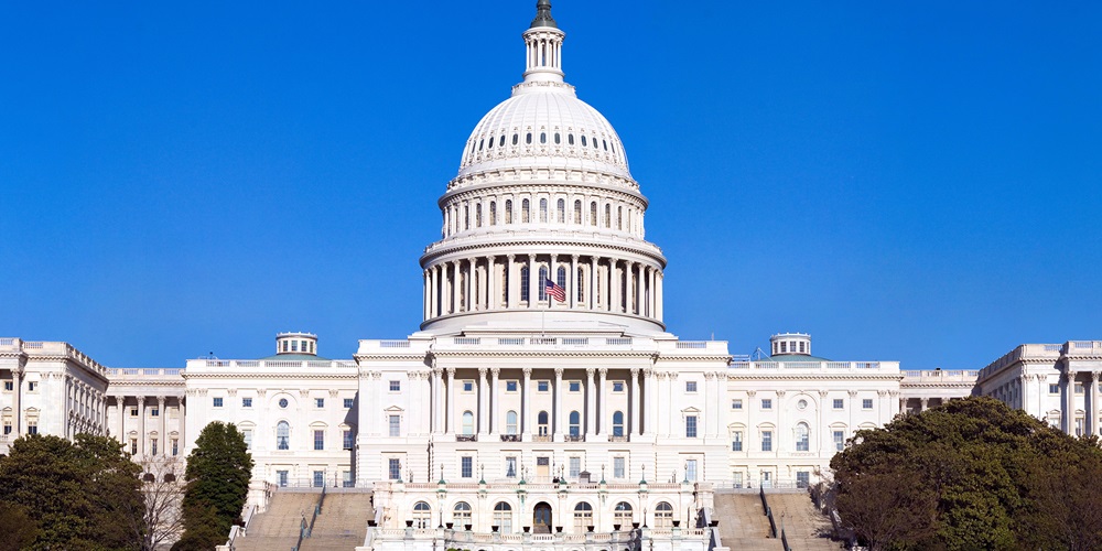 Capitol_Building_Full_View.jpg