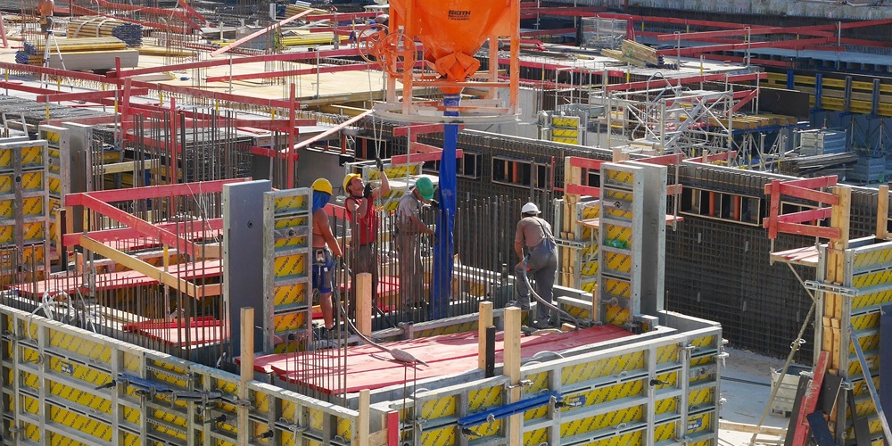 construction-site-1477687_1920.jpg