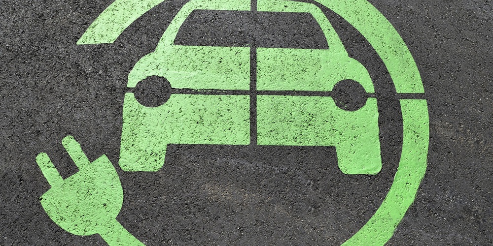 pixabay paulbr75 electric-charge-2301604_1920.jpg