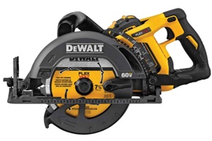 DeWalt's FlexVolt Worm-Drive-Style Saw