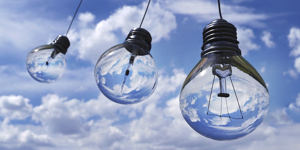 lightbulbs int the sky