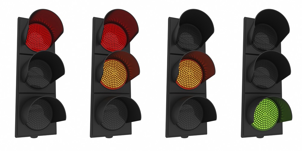 LED_traffic_lights_stop_street_iStock_000018057209Large.jpg