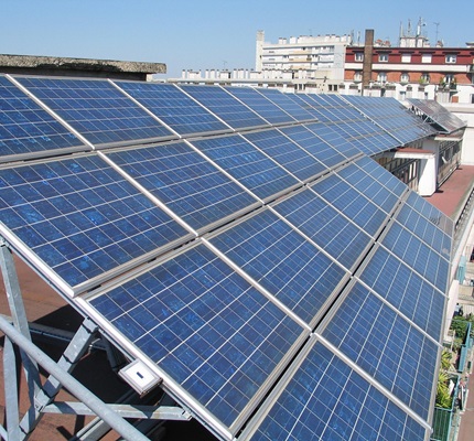 Grocery Distributor Going Solar