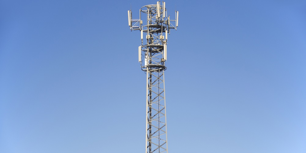 cell-tower-94844.jpeg