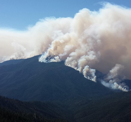 California Begins to Grapple With the Aftermath of Devastating Wildfires