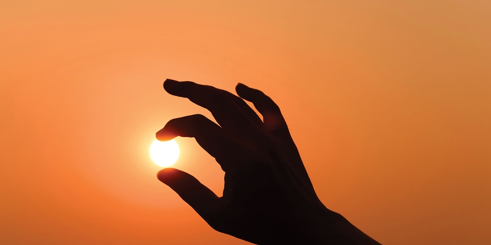 Lighting 0319 Photo Credit: Shutterstock / Bullstar