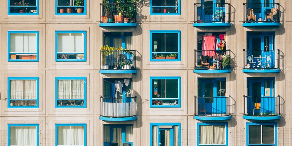 apartments-1845884_1920.jpg