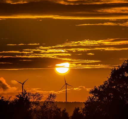 Growth of Battery Storage Boosts Long-Term Outlook for Renewable Energy