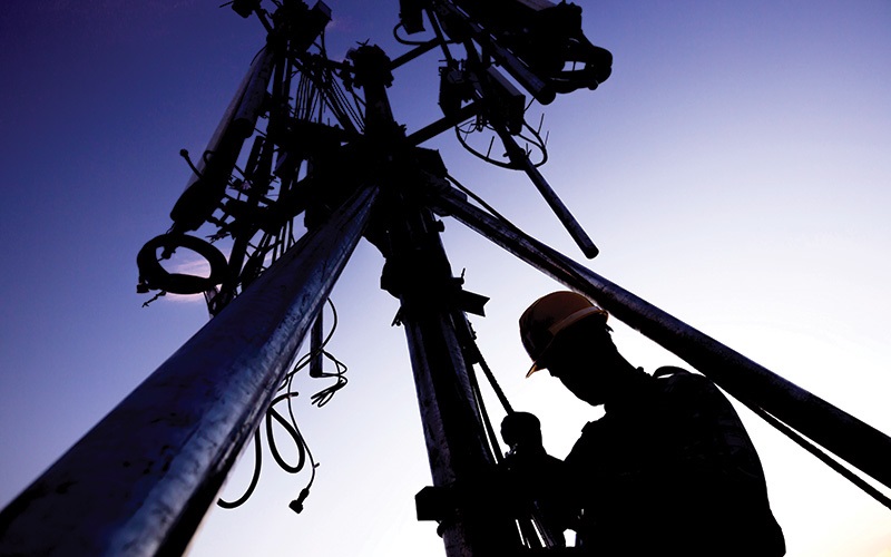 Going Together: Fiber optic techs and ECs