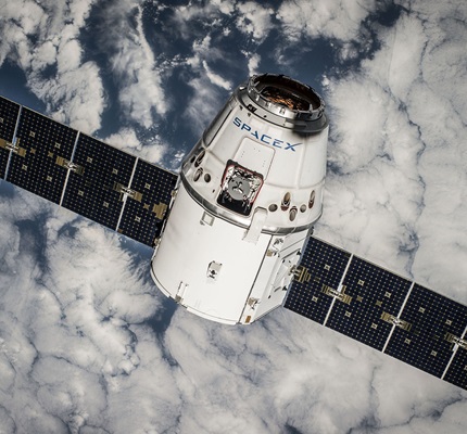SpaceX Files FCC Application for Space Internet