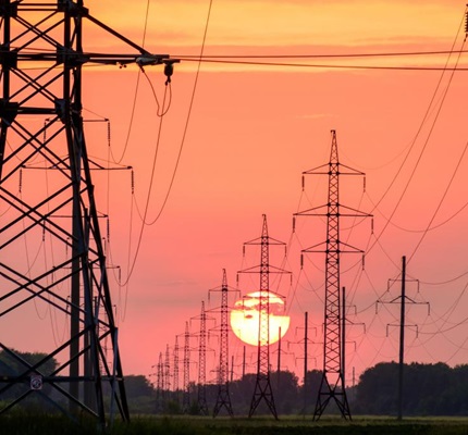 PG&E Plans to Bury 10,000 Miles of Power Lines