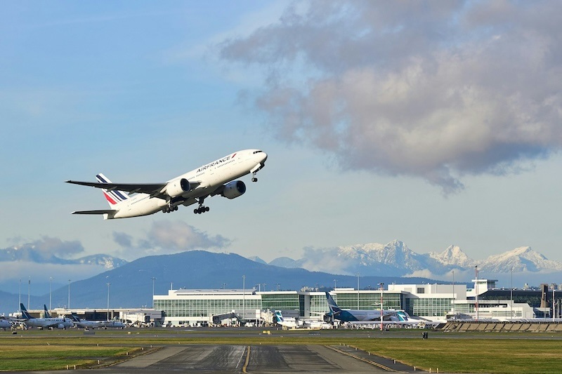 Using JetWind technology, the jet blasts from airplanes taking off can provide renewable energy to power airports.