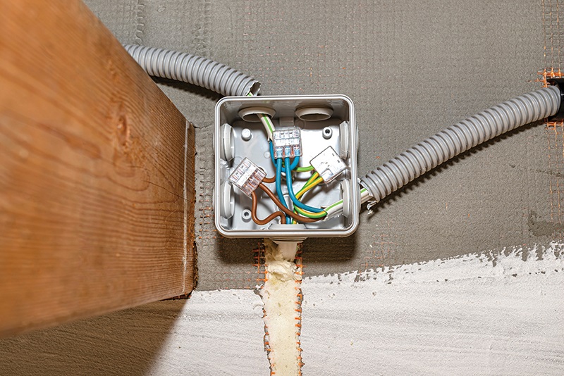 overfilled cable box