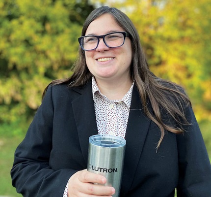 How to Gain a Clear, Competitive Advantage: Coffee break with Linda Backo, Lutron Electronics