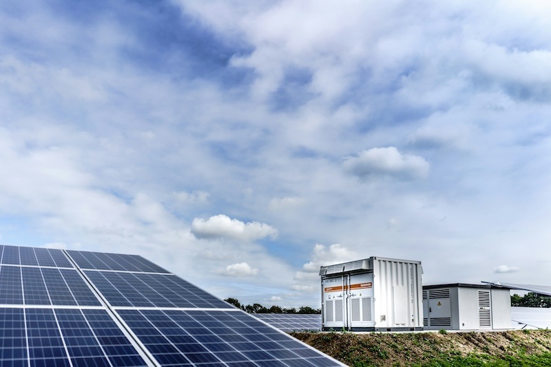Battery energy storage system paired with solar panels