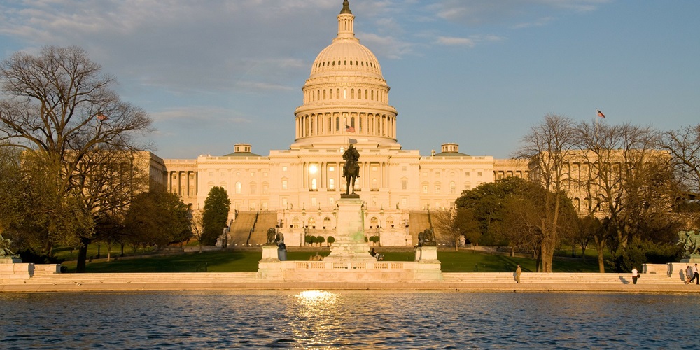 U.S. Capitol Building Front Image by Art Bromage from Pixabay