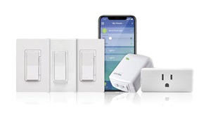 Leviton's Decora Smart Plug