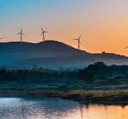 Virginia Legislature Passes Ambitious Clean Energy Bill 