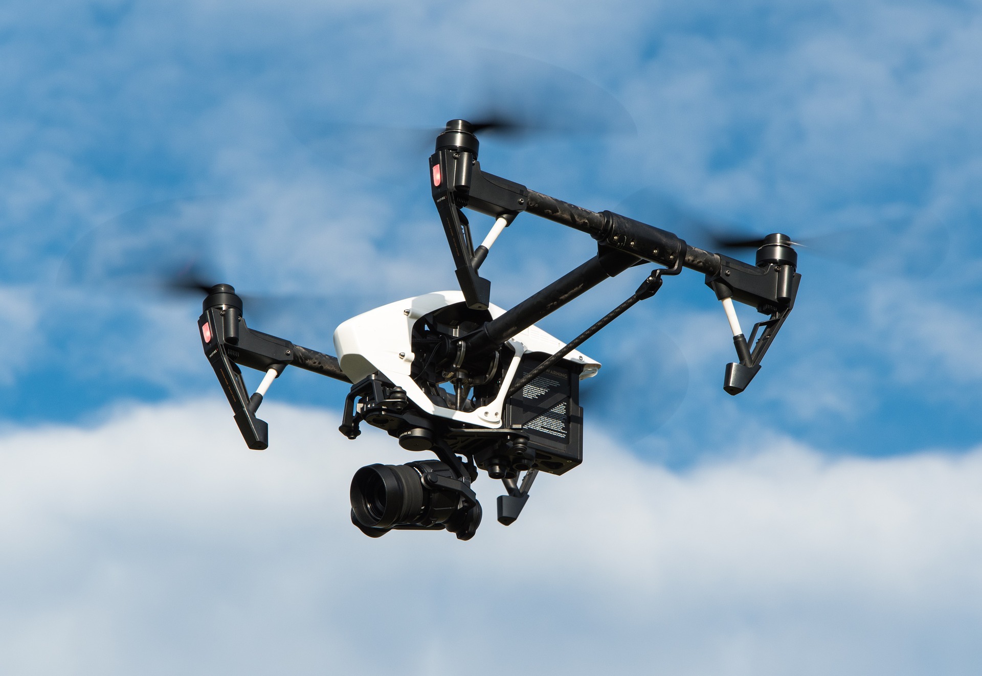Drones pair well with other technologies, such as intrusion detection, access control and perimeter security, providing both automated patrol and automated alarm response