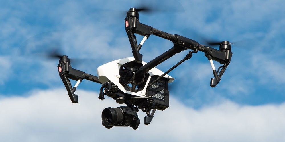 drone-1080844_1920.jpg