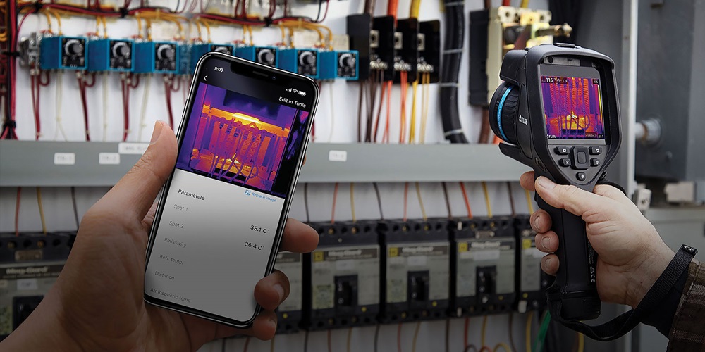Flir thermal camera readings on smartphone