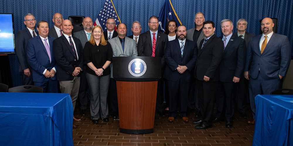 steering-committee.jpg