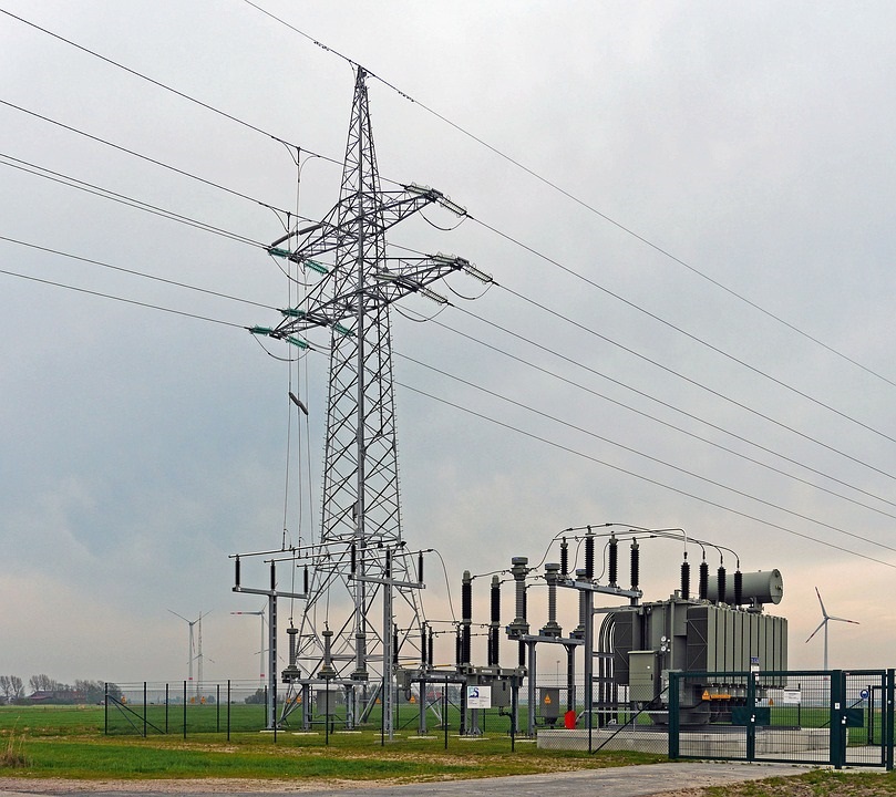 high-voltage-1290375_960_720.jpg
