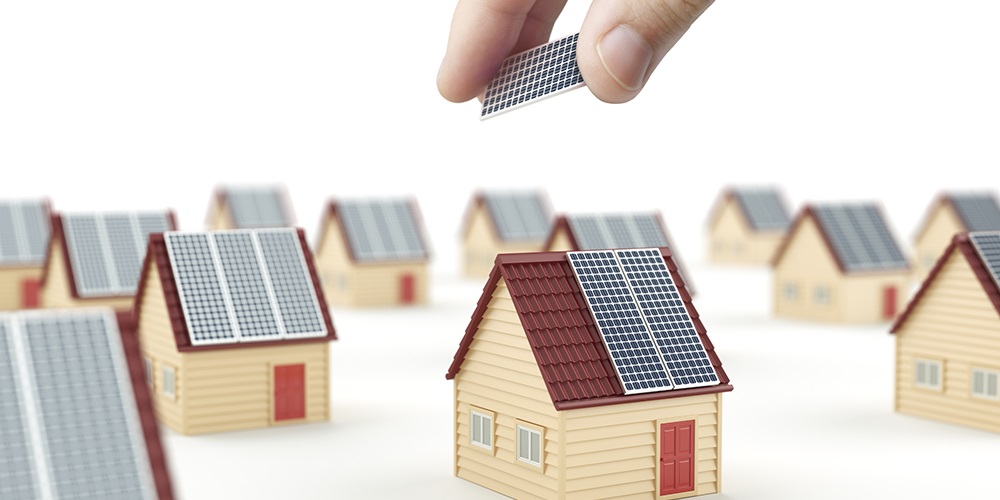 solar_panels_homes_iStock_000045490606_Large.jpg