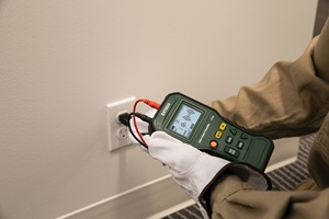 Extech's Cable Locator