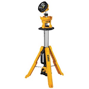Dewalt's 20V Max Cordless Tripod Work Light