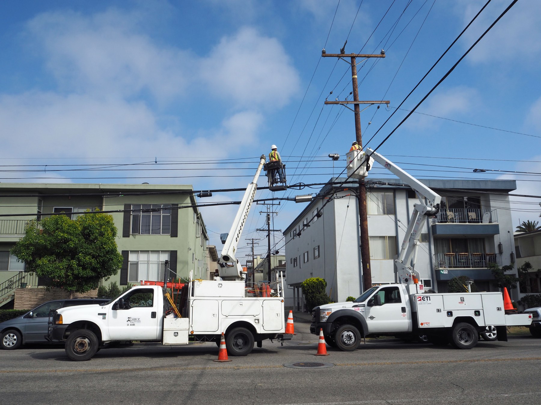 Fiber optic cable installation. Photo by Jim Hayes.