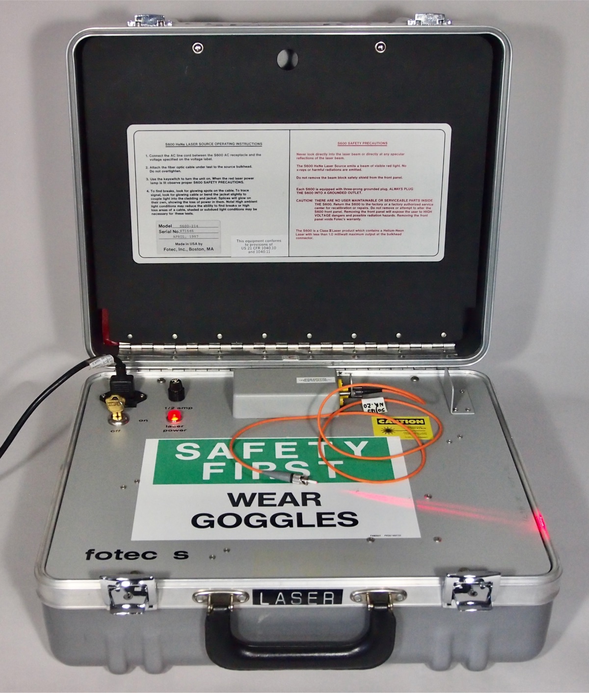 The original portable visual fault locator, the FOTEC S600.