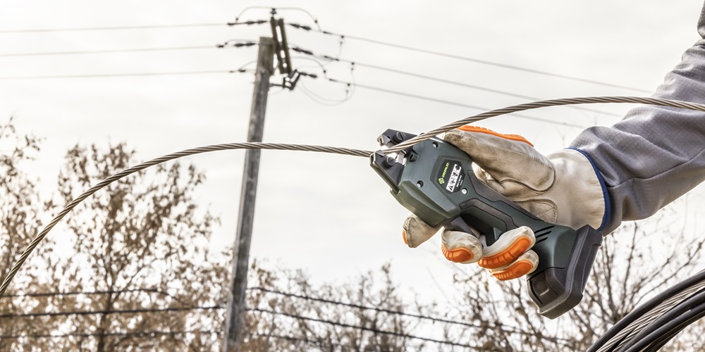 The Benefit of Battery Powered Cutters Electrical Contractor Magazine