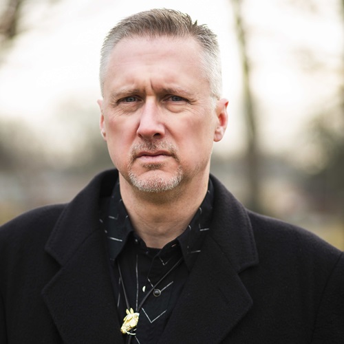 Gregg Voss headshot
