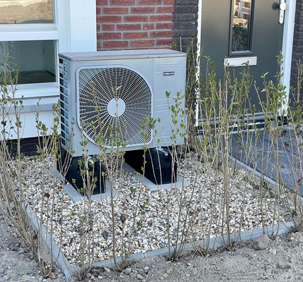 Heat Pumps and Solar Could Offset A.I. Data Center Load Demand