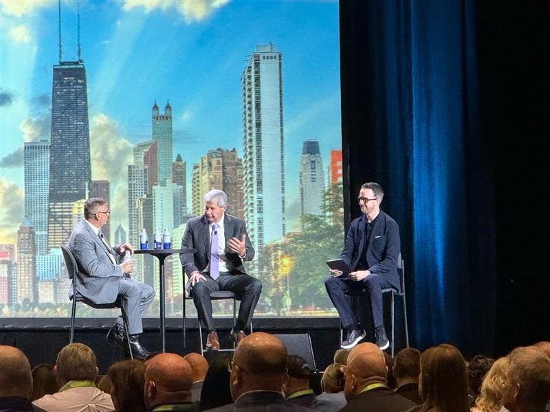 David Long and International President Cooper at NECA 2025 Chicago