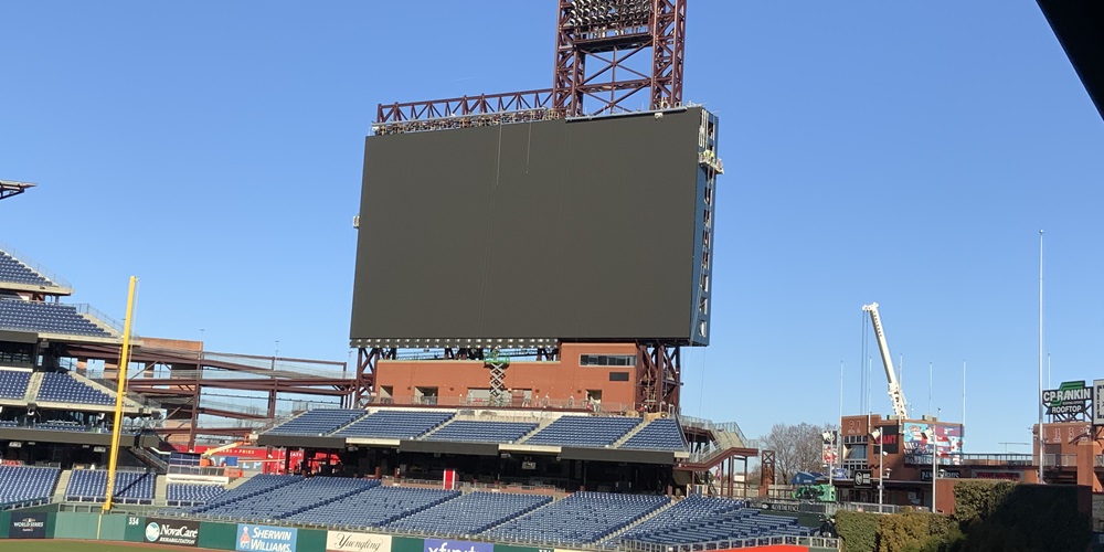 Phillies Scoreboard