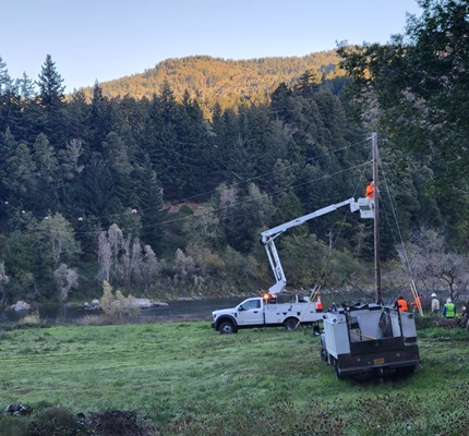 Key Line Construction Brings Broadband to Oregon Coastal Region