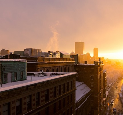 A new research study explored how natural daylight vs. static 5,000K LED lighting affected people's mood, perception and health symptoms.