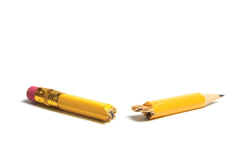 broken_pencil_iStock_000011809918_Large.jpg