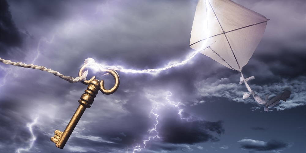 kite_lightning_key_storm_clouds_shutterstock_73660474.jpg