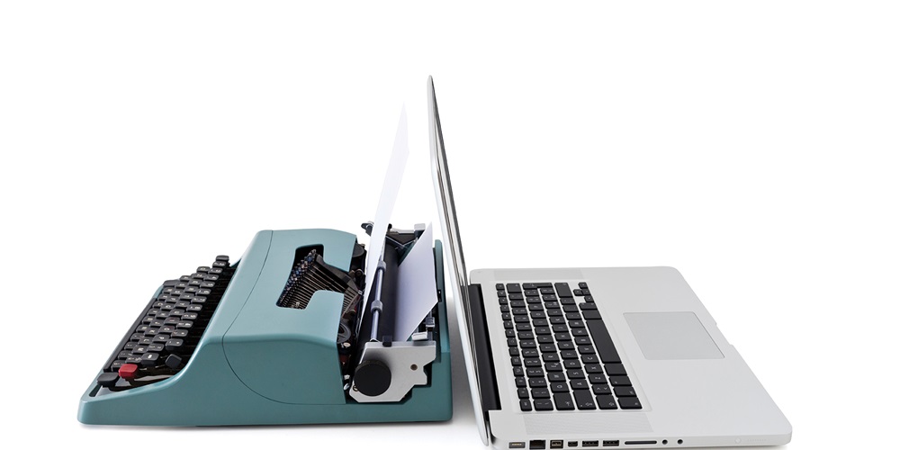 typewriter_laptop_think178884927.jpg