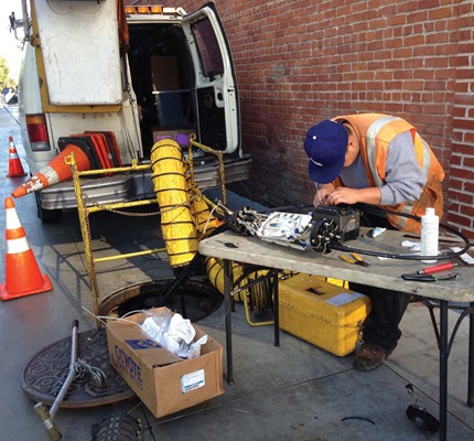 Caution Required: Fiber Optic Splicing Safety 